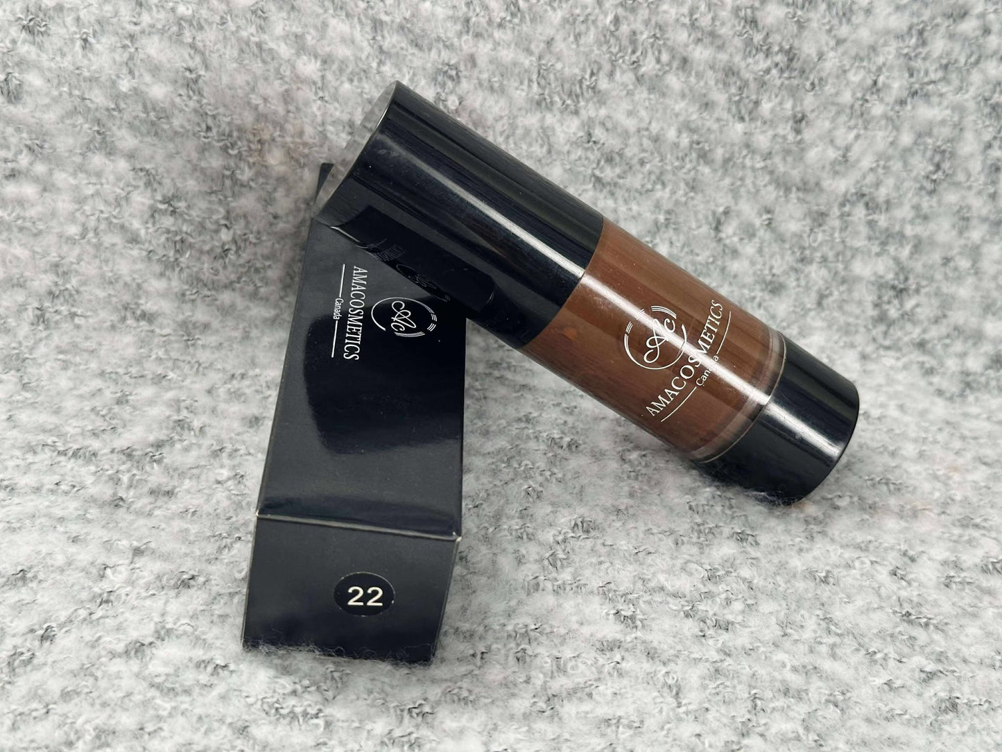 FOND DE TEINT FLUIDE AMACOSMETICS – Teint lumineux & couvrance parfaite | Glow Foundation – Full Coverage & Long Wear