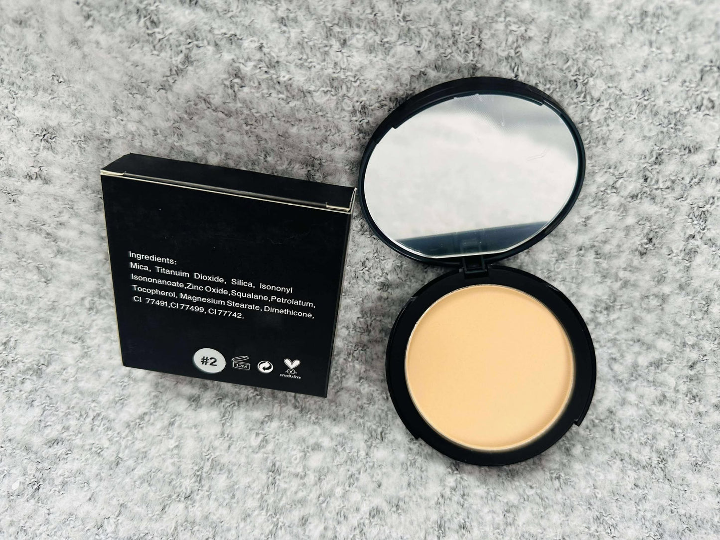 POUDRE COMPACTE & FARD À JOUES AMACOSMETICS – Teint velouté & éclat naturel | Pressed Powder & Blush – Soft Finish & Radiant Look