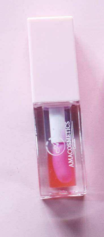 GLOSS ÉCLAT AMACOSMETICS – Brillance miroir & soin hydratant | Mirror Shine Lip Gloss – Hydrating & Vegan