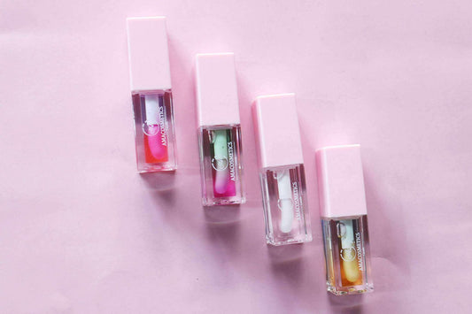 GLOSS ÉCLAT AMACOSMETICS – Brillance miroir & soin hydratant | Mirror Shine Lip Gloss – Hydrating & Vegan